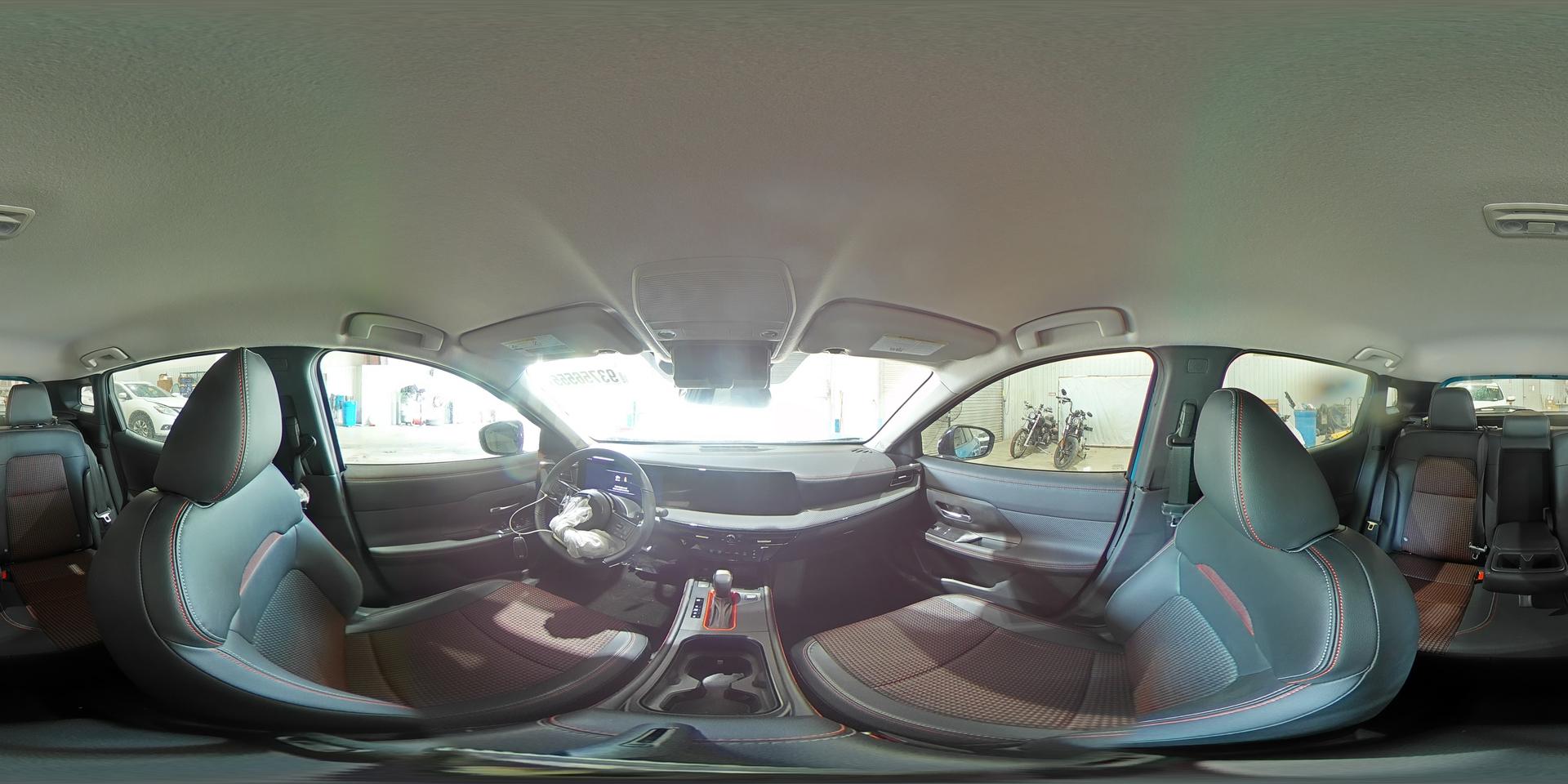 2025 NISSAN KICKS