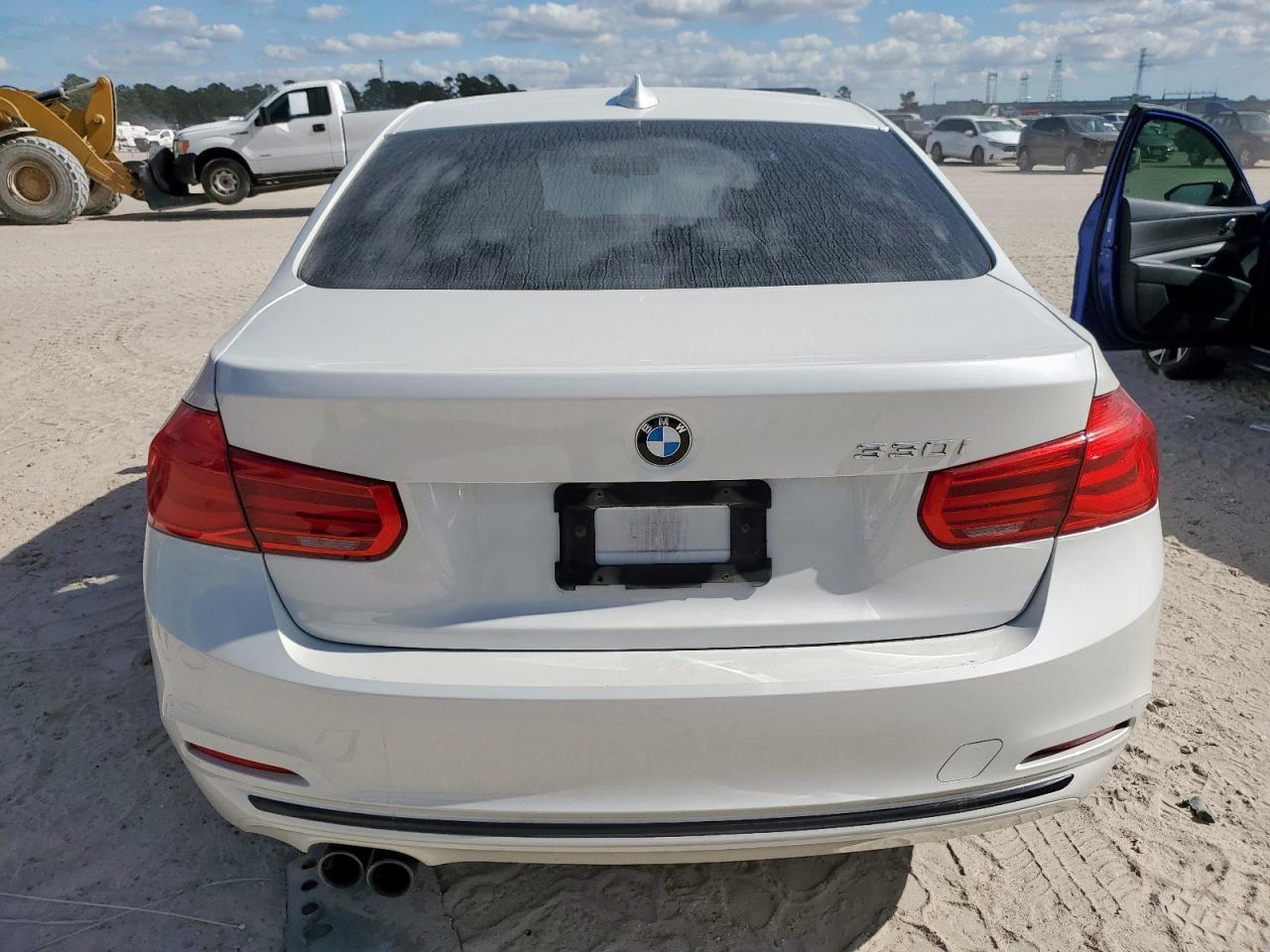 2017 BMW 3 SERIES