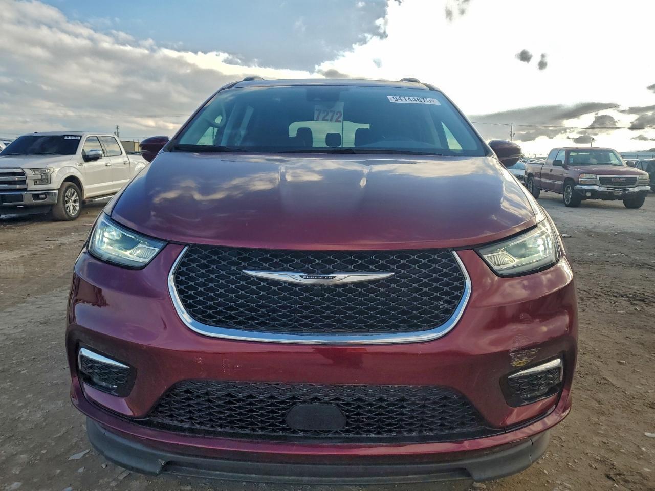 2022 CHRYSLER Pacifica