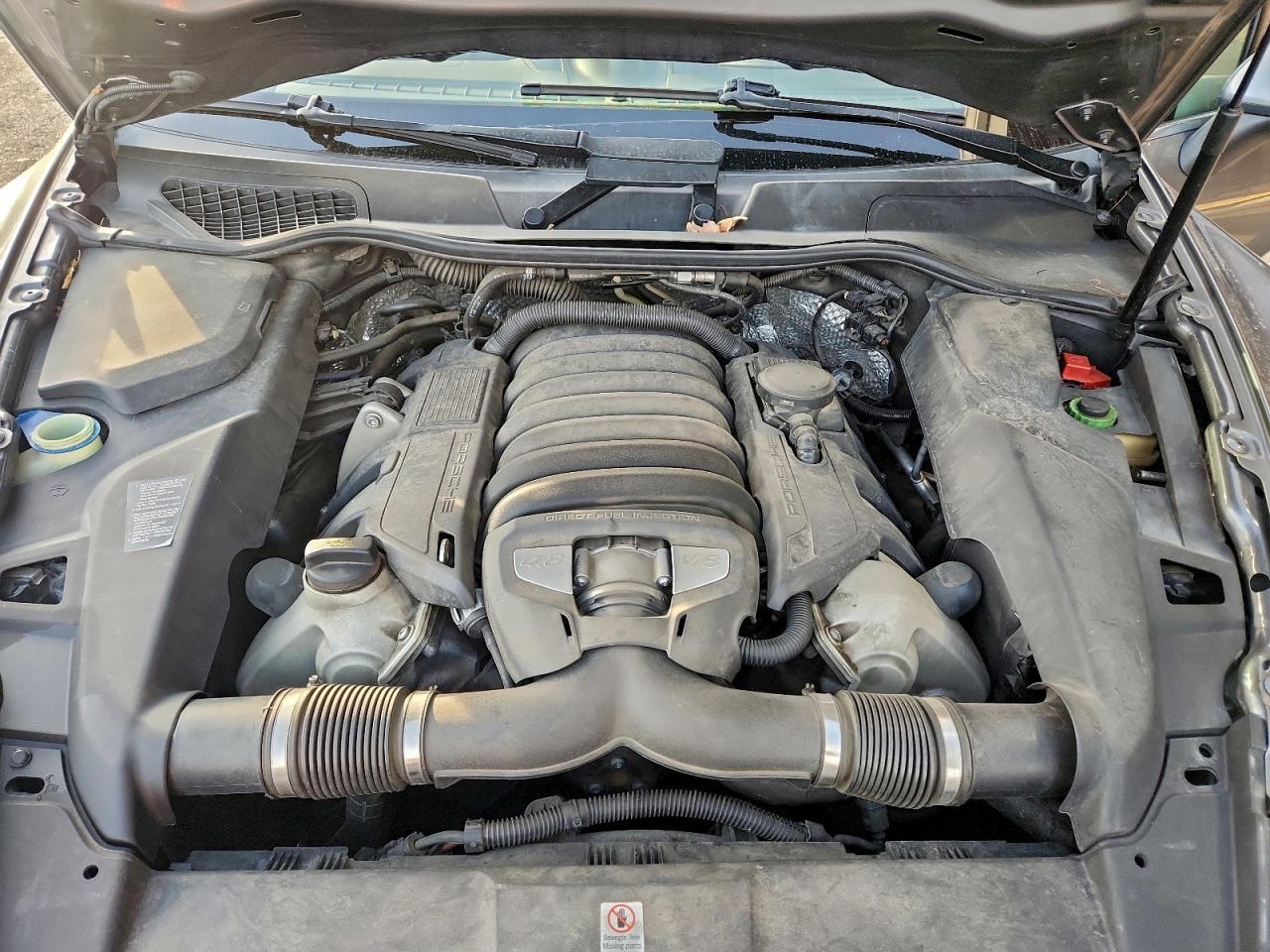 2013 PORSCHE CAYENNE
