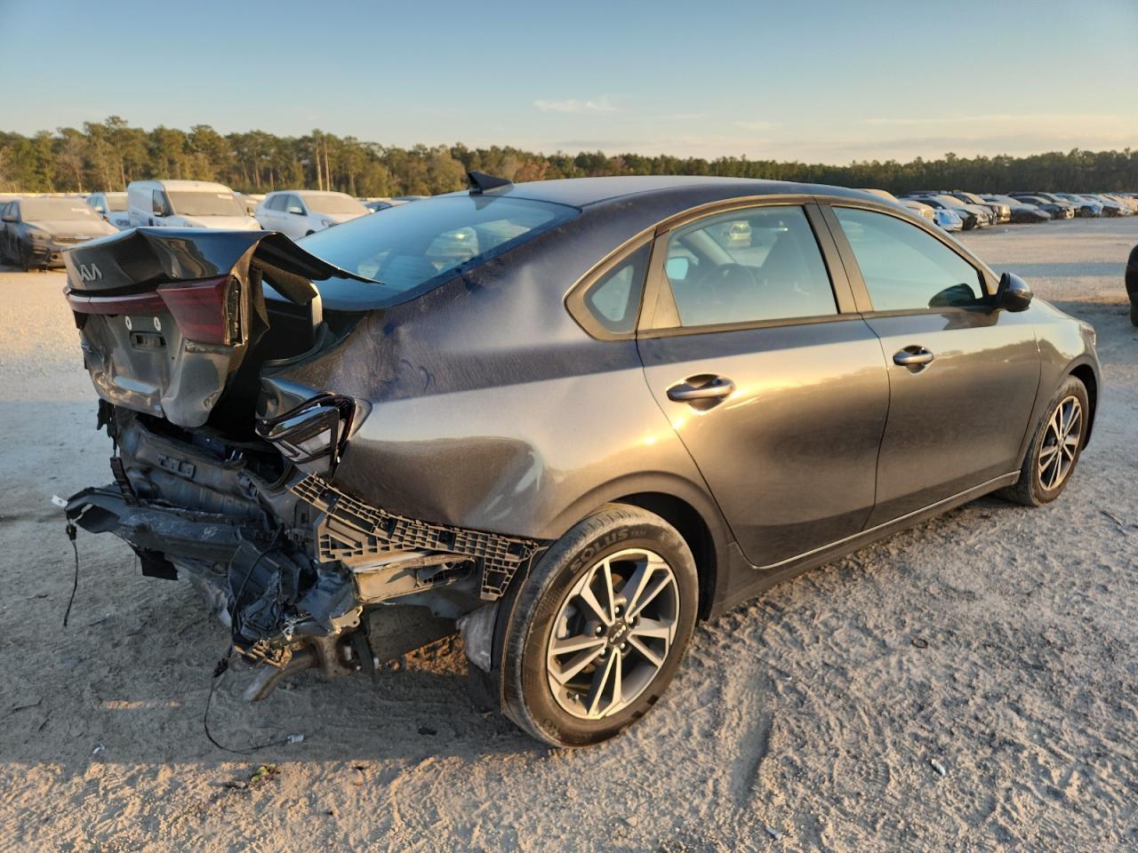 2023 KIA FORTE