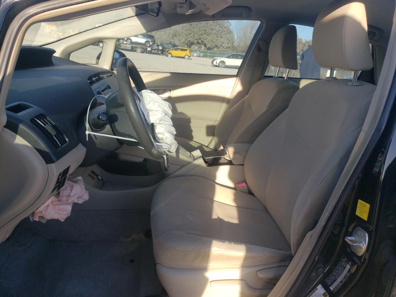 2011 TOYOTA PRIUS