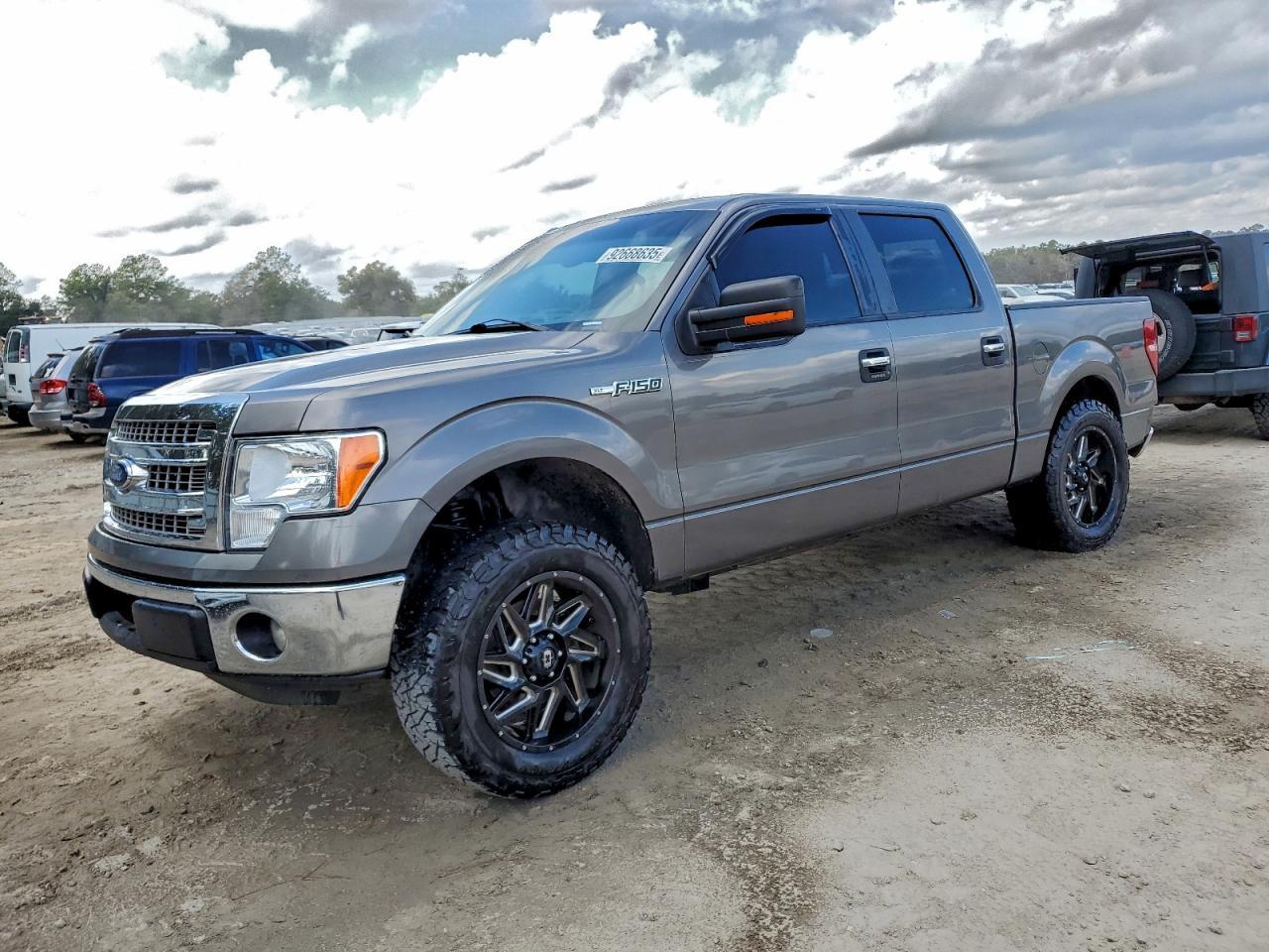 2013 FORD F-150