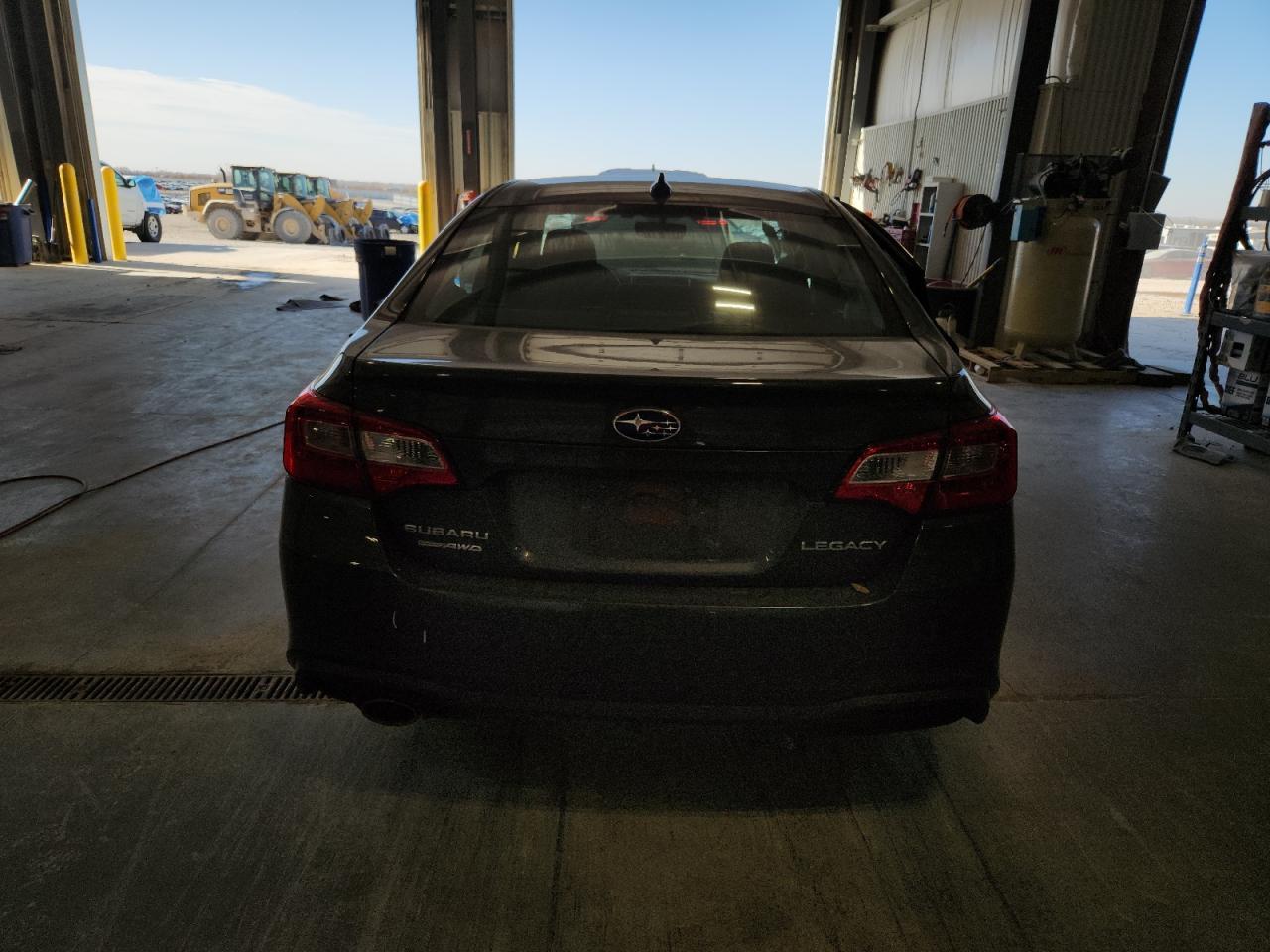 2018 SUBARU Legacy