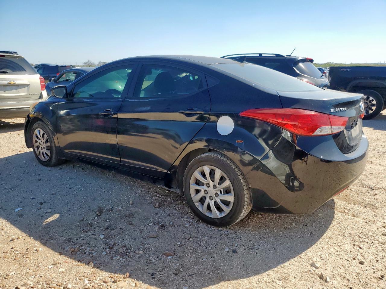 2012 HYUNDAI ELANTRA