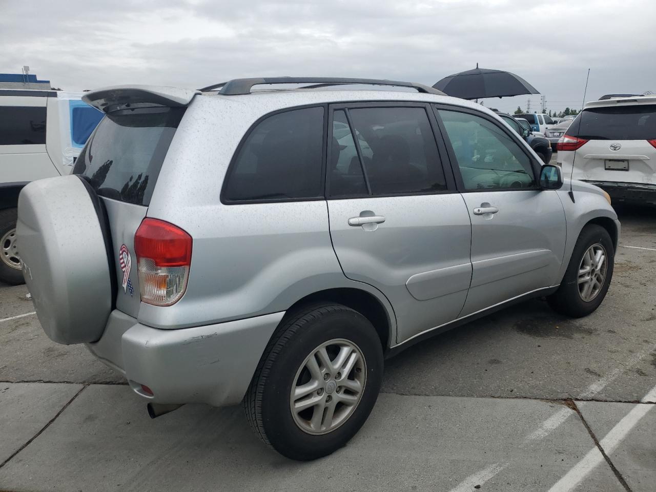 2002 TOYOTA RAV4