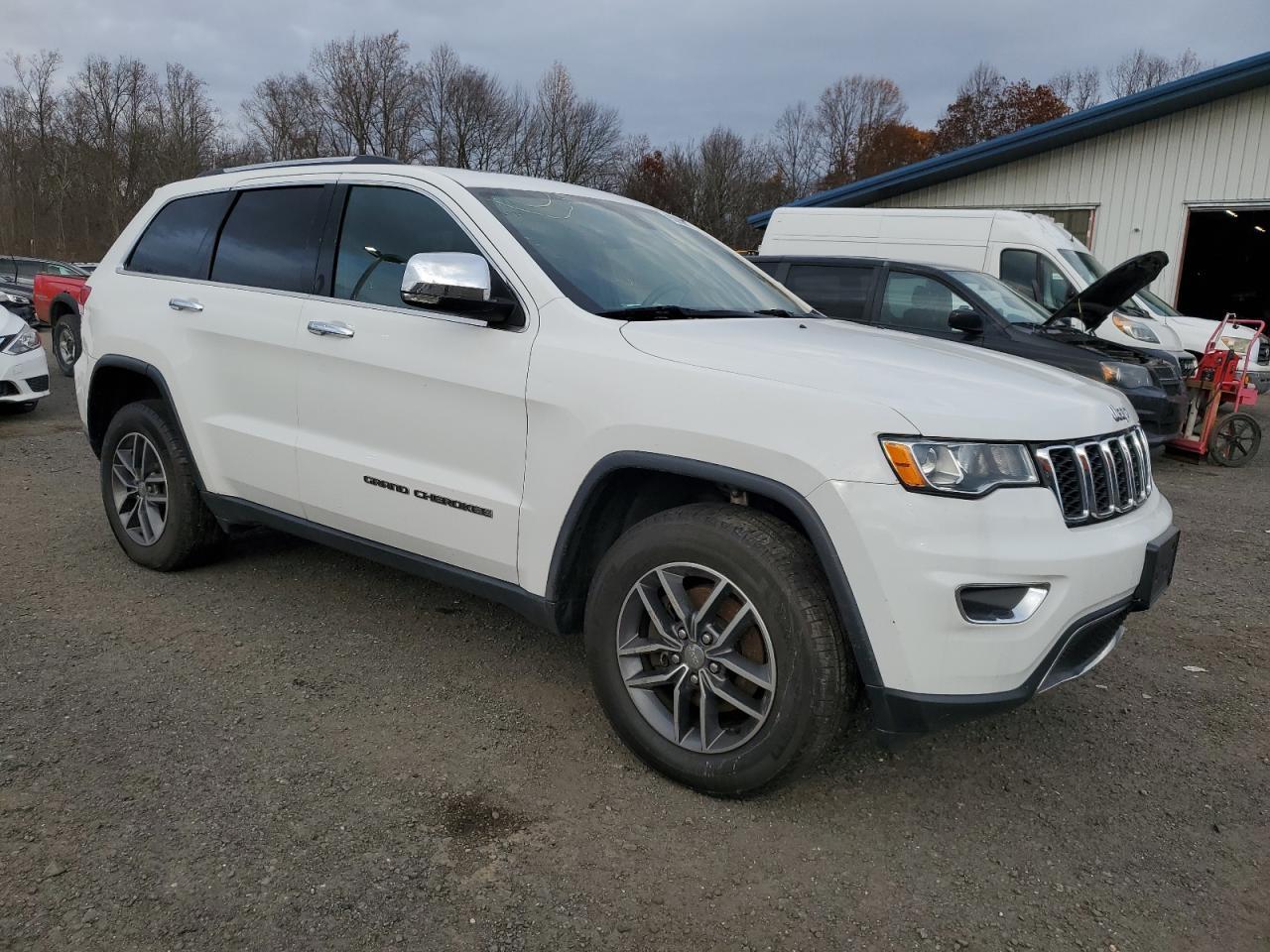 2017 JEEP Grand Cherokee