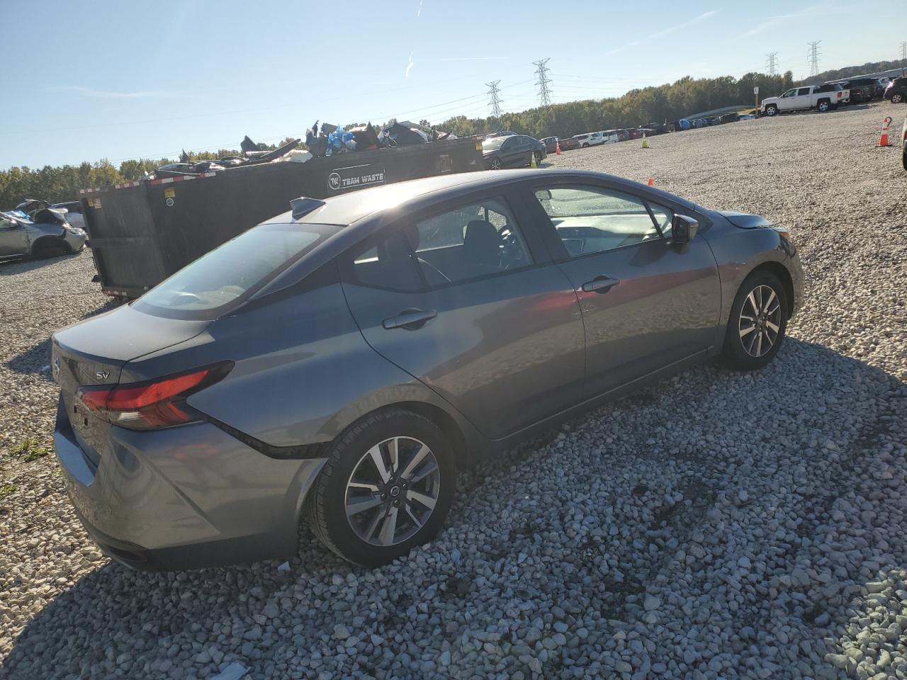 2021 NISSAN VERSA