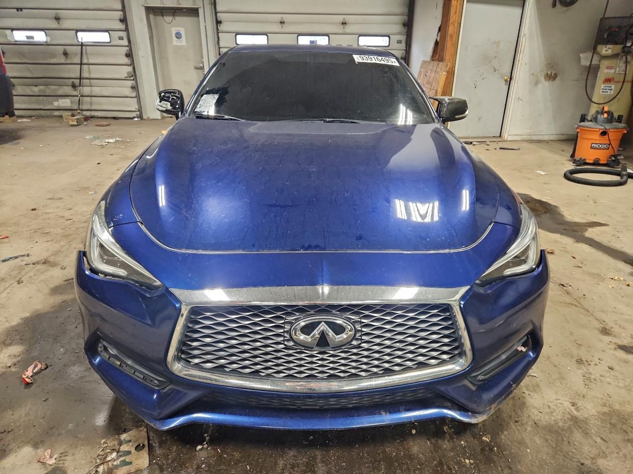2017 INFINITI Q60