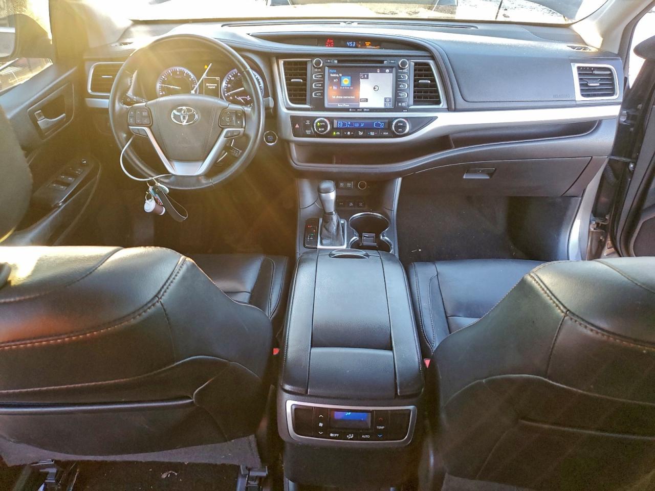 2018 TOYOTA HIGHLANDER