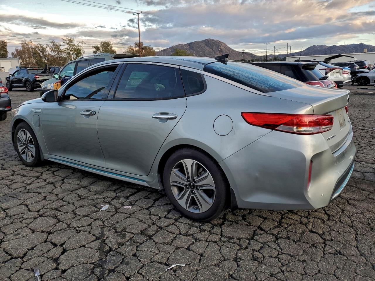 2017 KIA Optima Hybrid