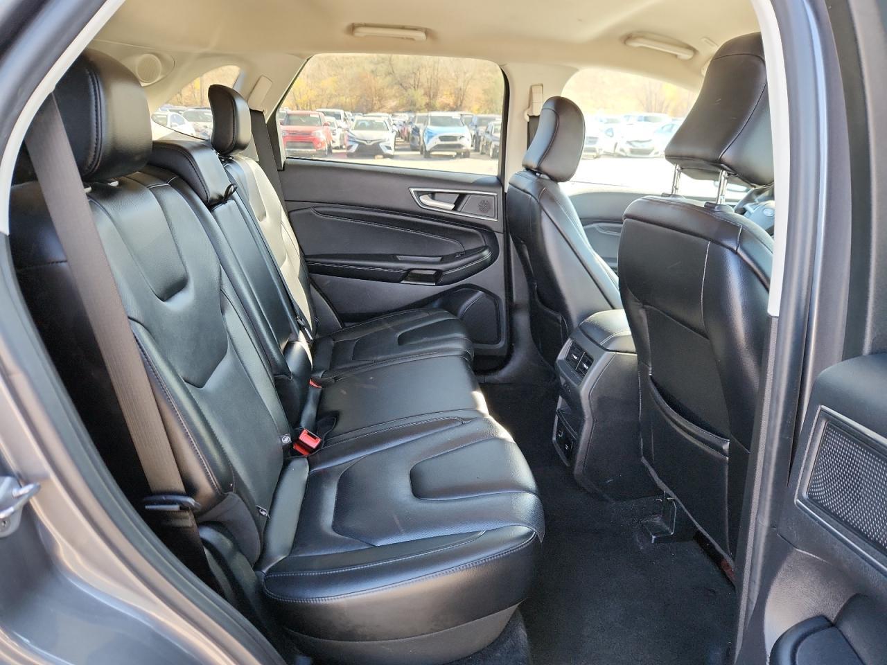 2022 FORD EDGE