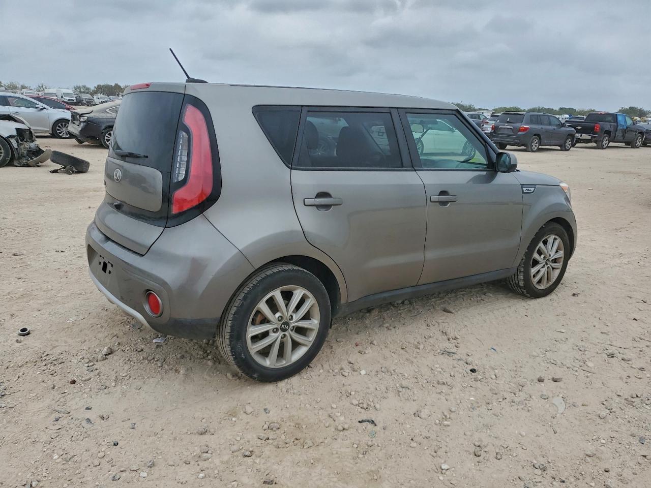 2018 KIA SOUL