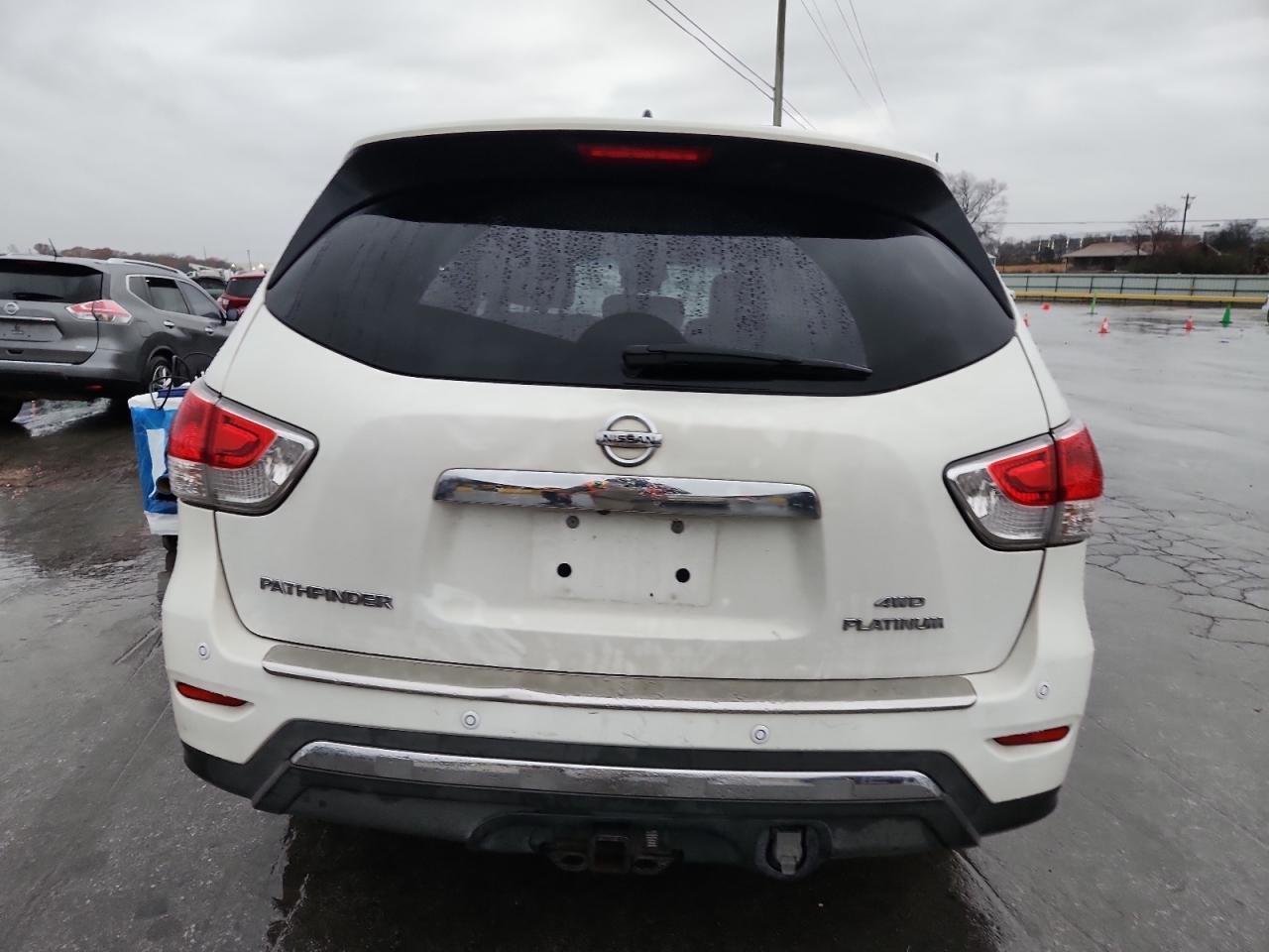 2014 NISSAN PATHFINDER