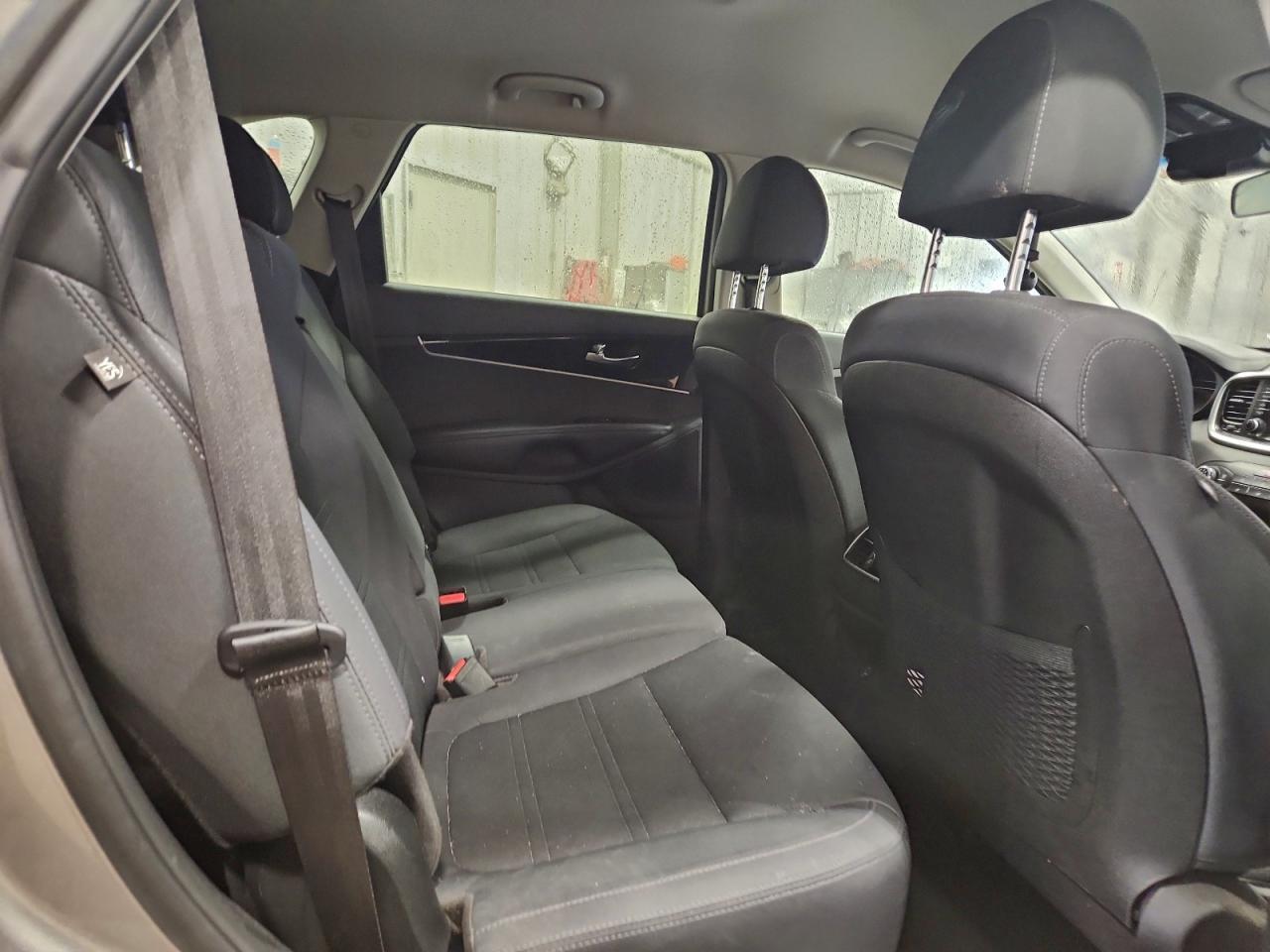 2019 KIA SORENTO