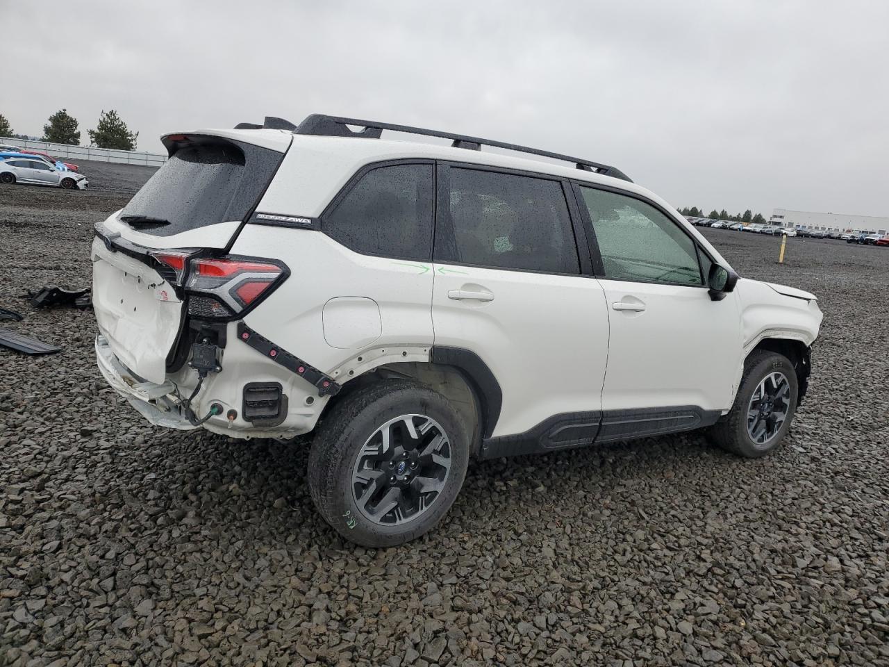 2025 SUBARU FORESTER