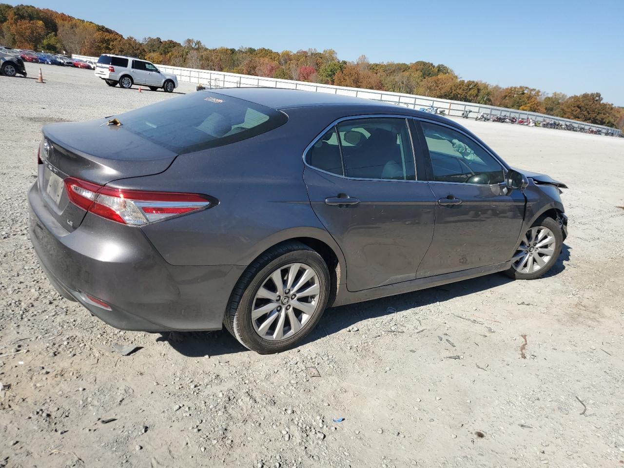 2018 TOYOTA CAMRY