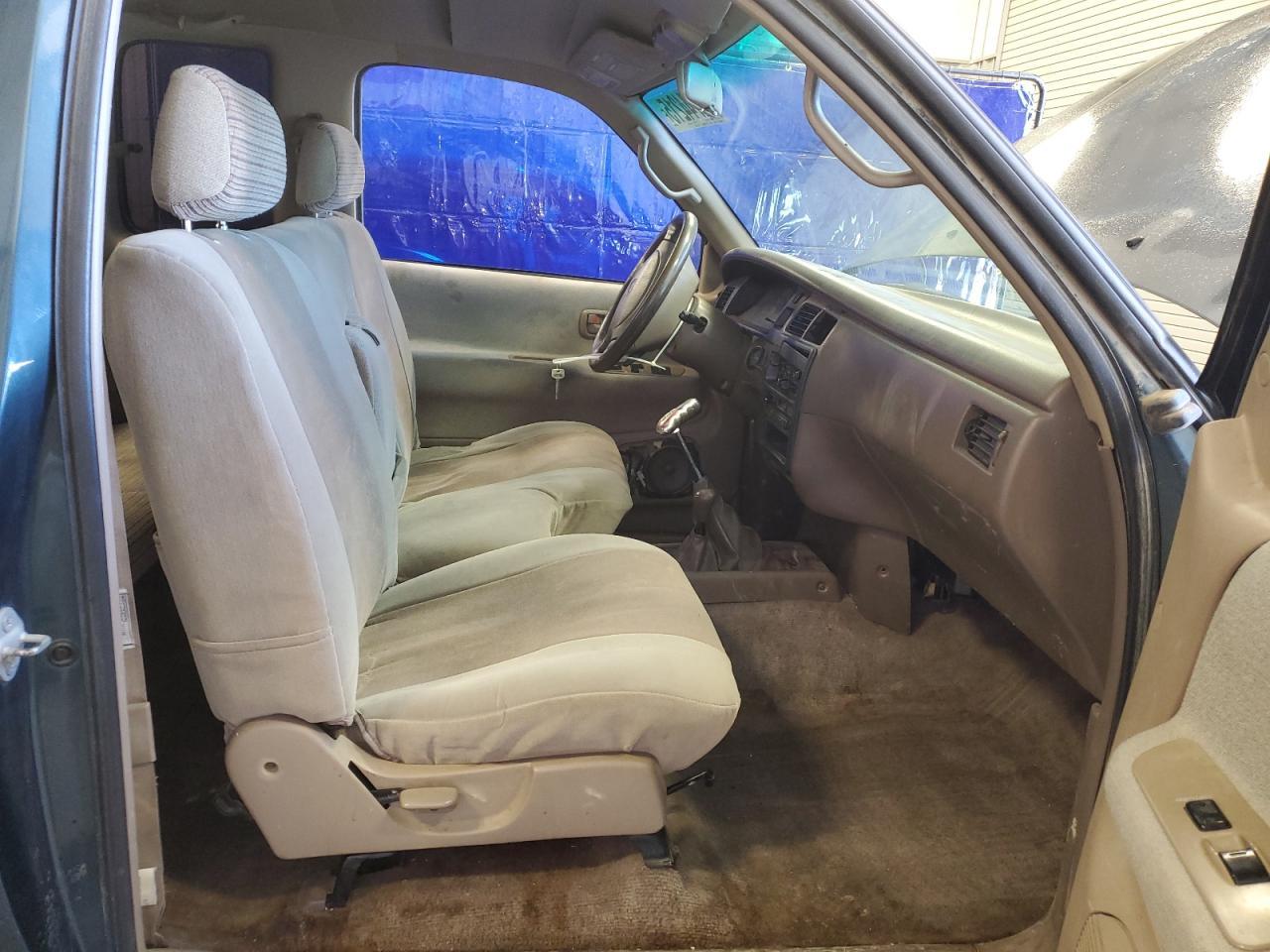 1995 TOYOTA T100