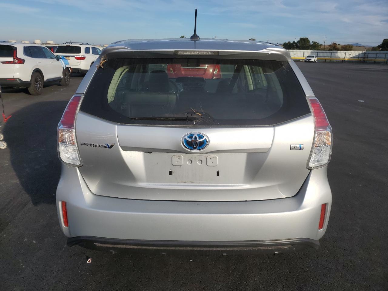 2017 TOYOTA PRIUS V