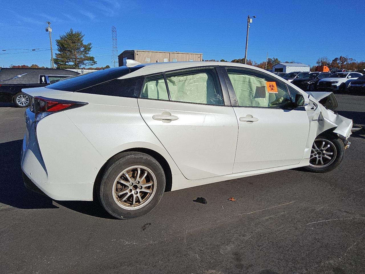 2018 TOYOTA PRIUS