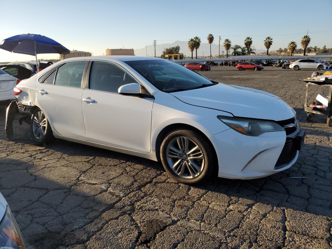 2015 TOYOTA CAMRY