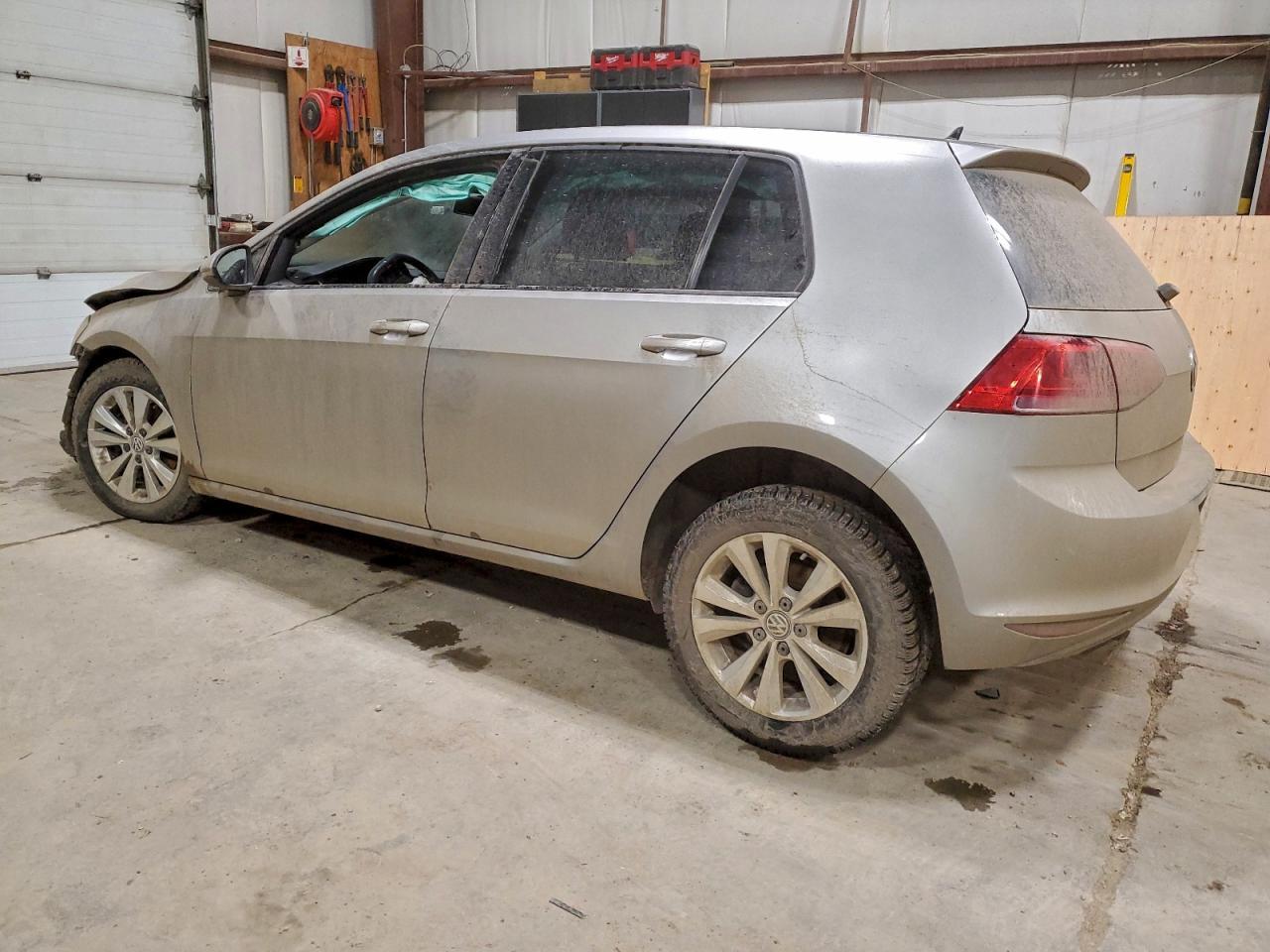 2015 VOLKSWAGEN GOLF