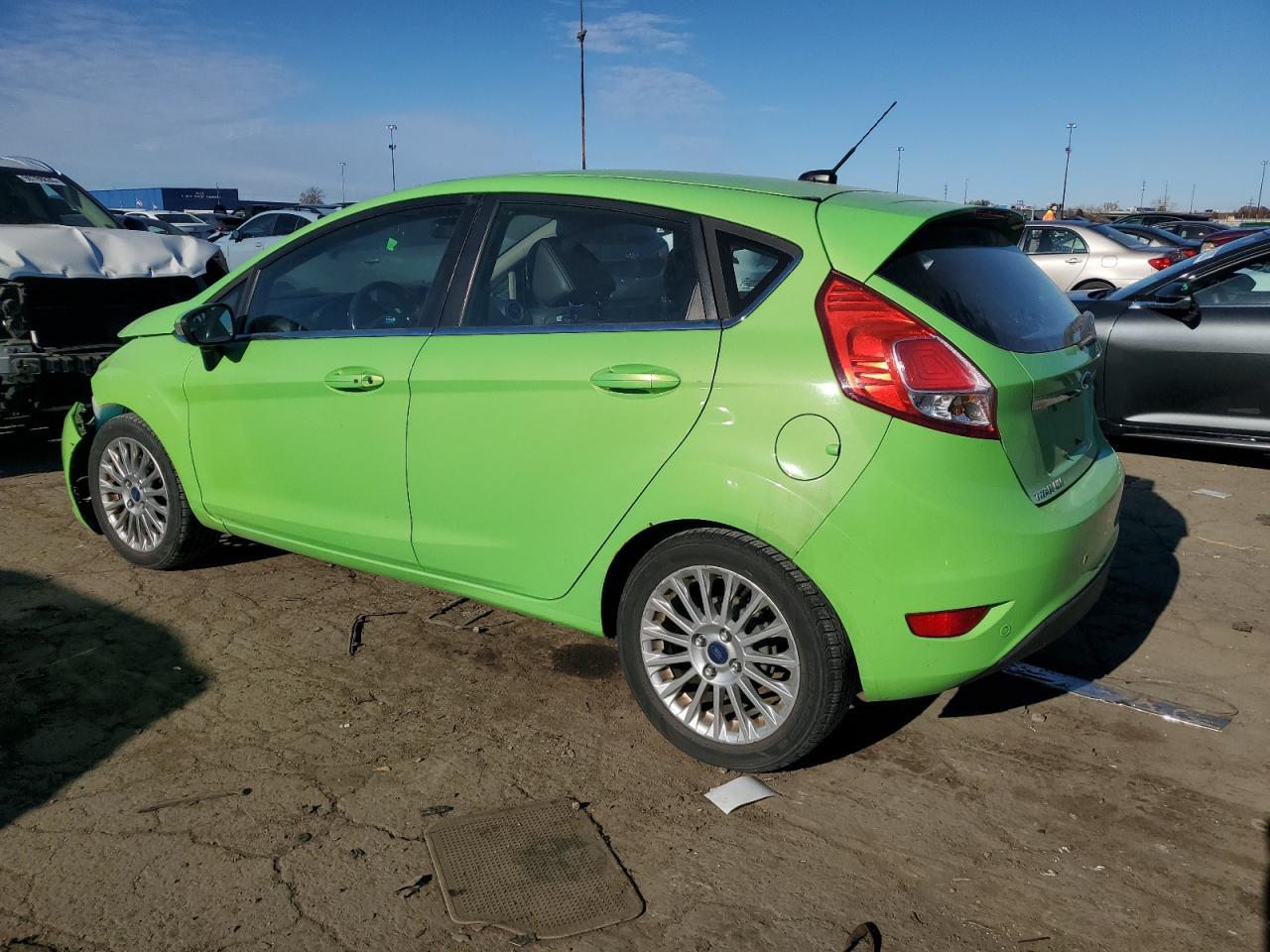 2014 FORD Fiesta