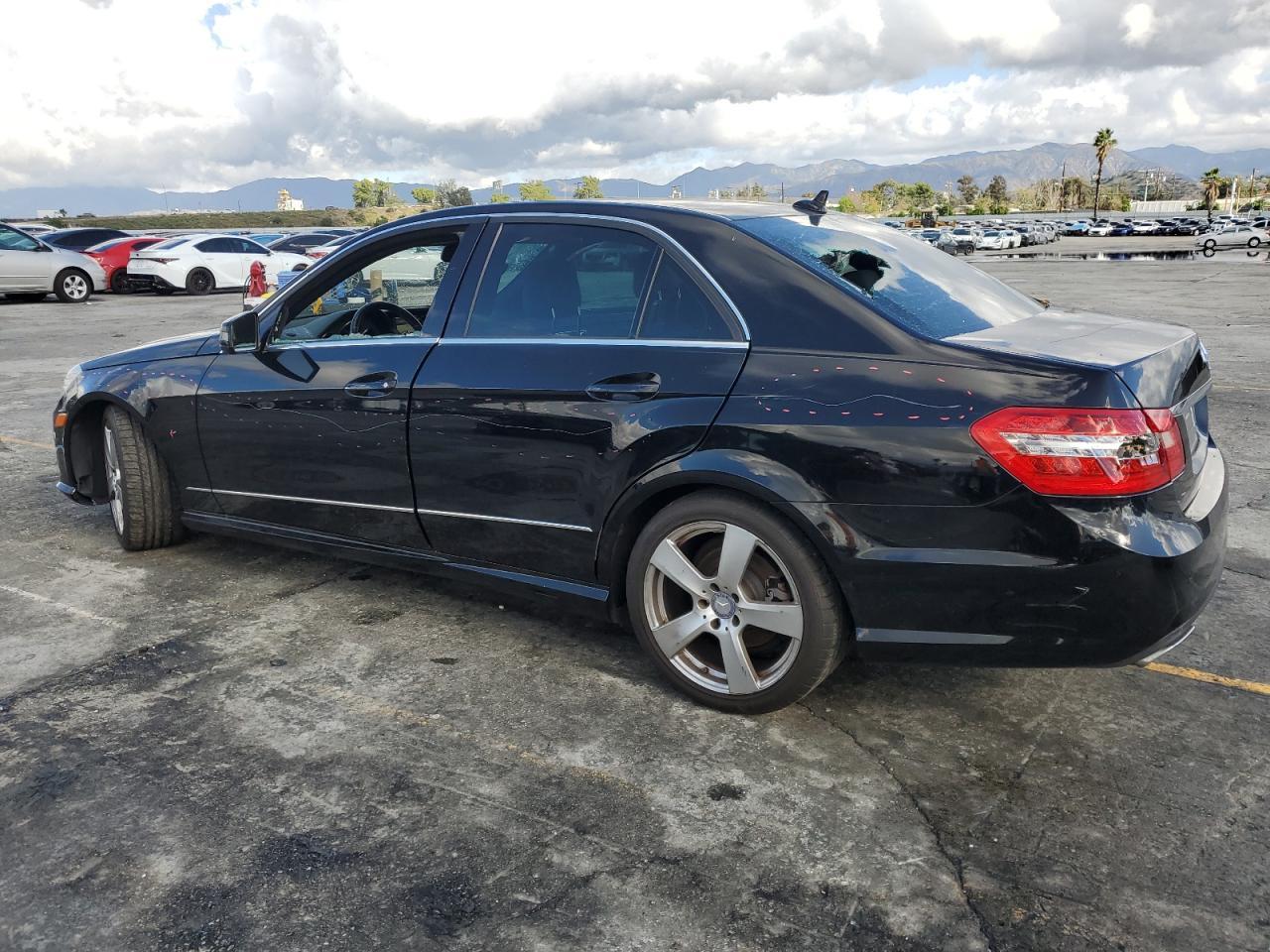 2011 MERCEDES-BENZ E-Class