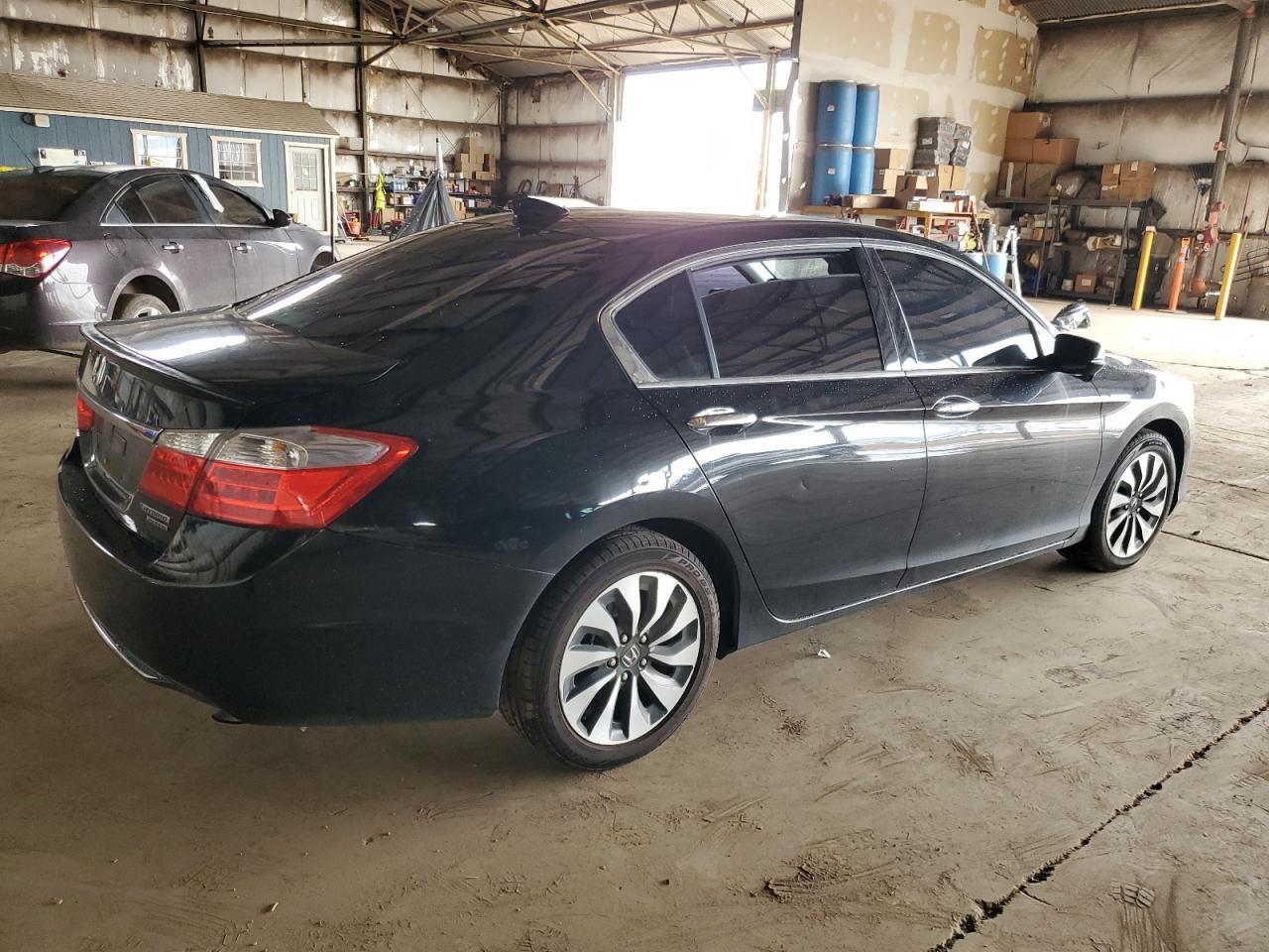 2015 HONDA ACCORD