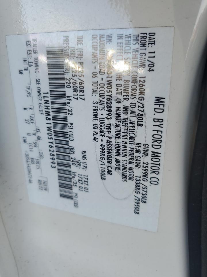 2005 LINCOLN Town Car