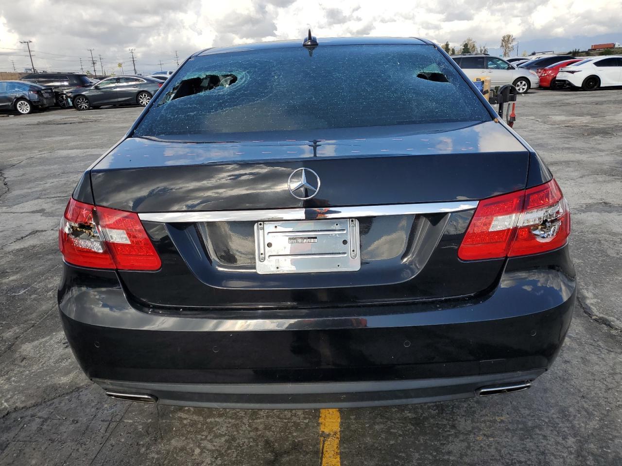 2011 MERCEDES-BENZ E-Class