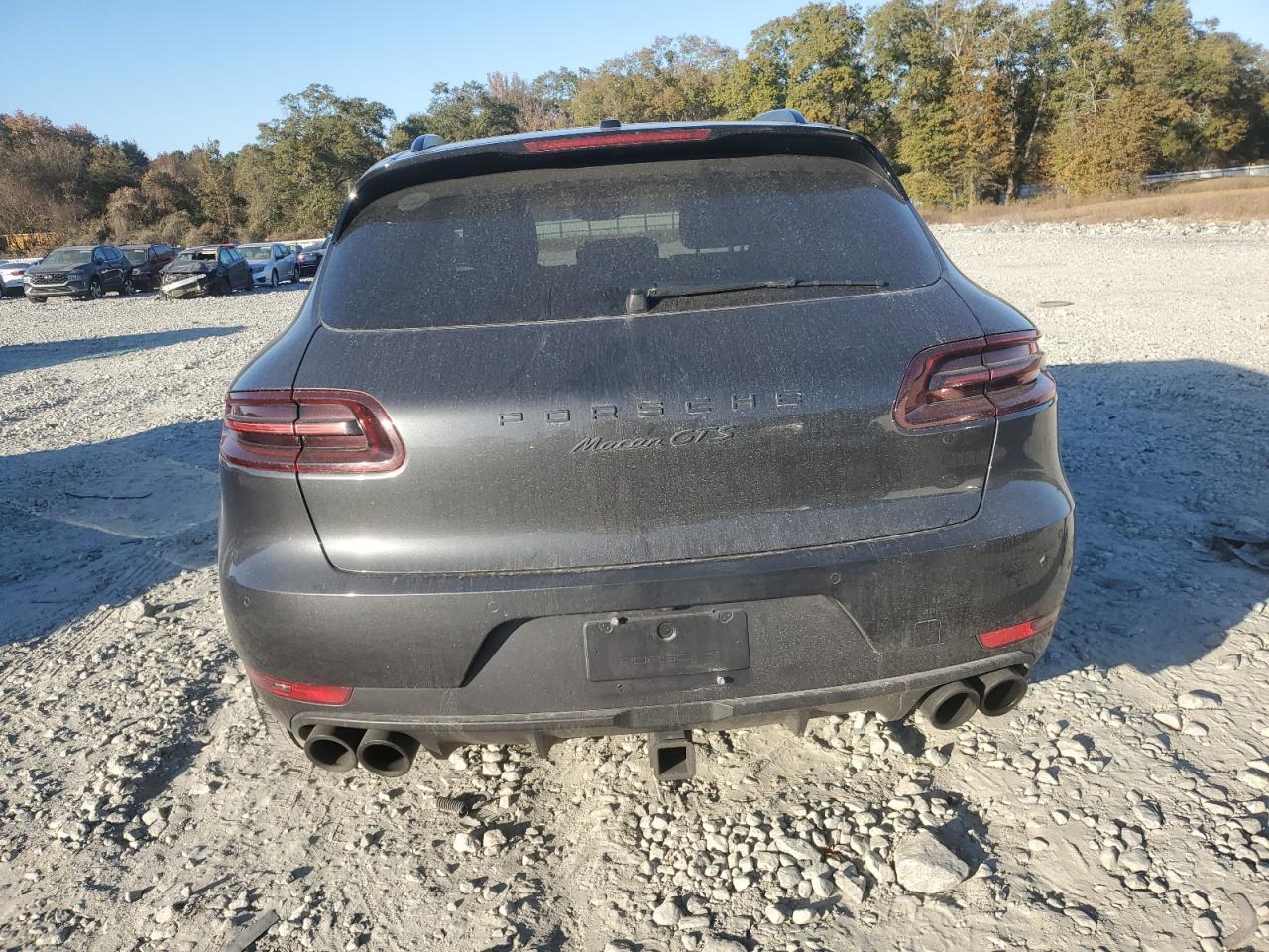 2017 PORSCHE Macan