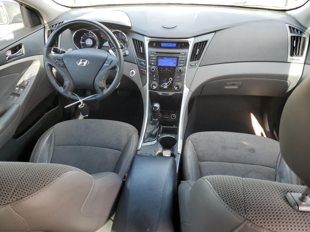 2013 HYUNDAI SONATA