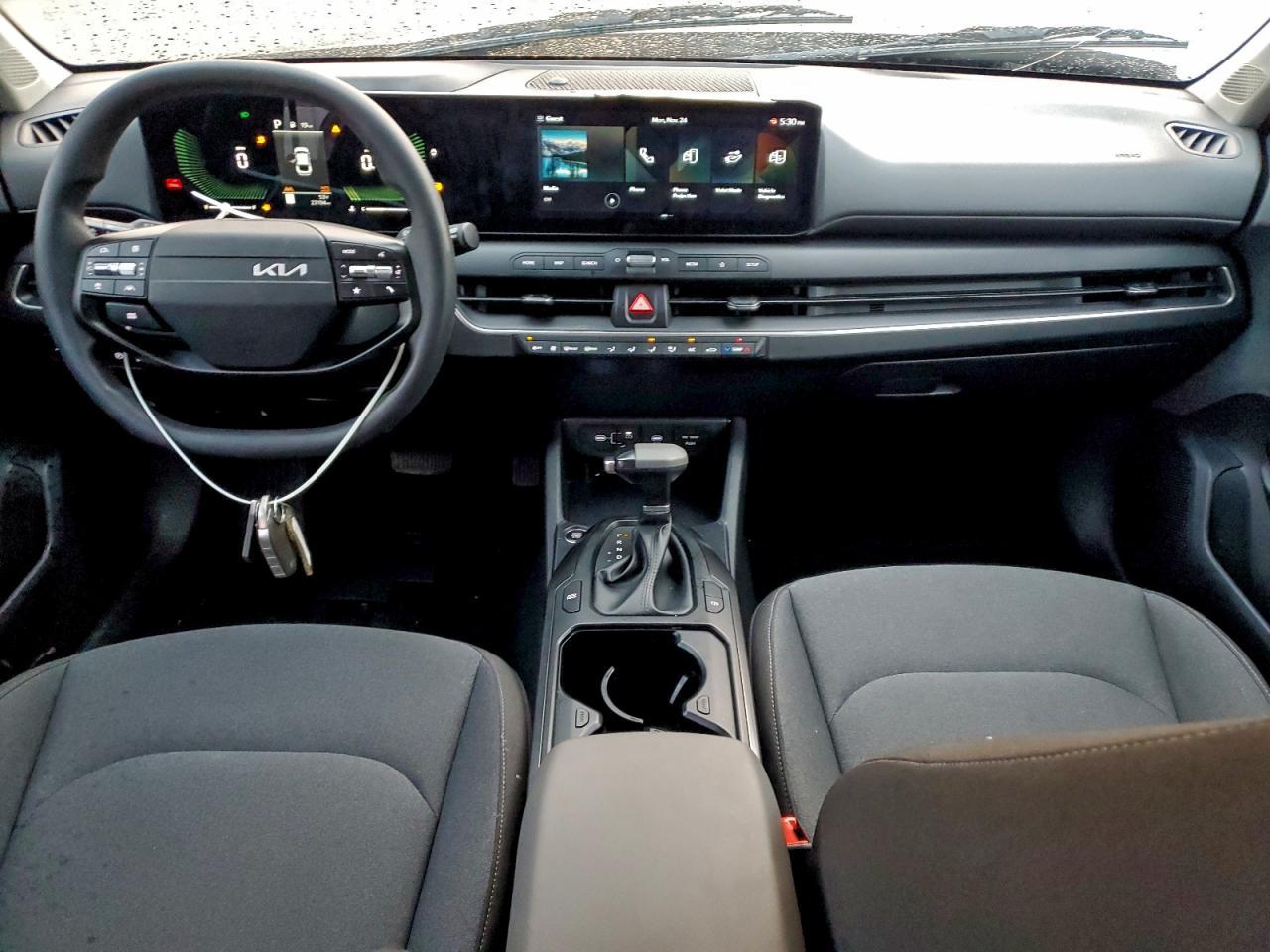 2025 KIA K4