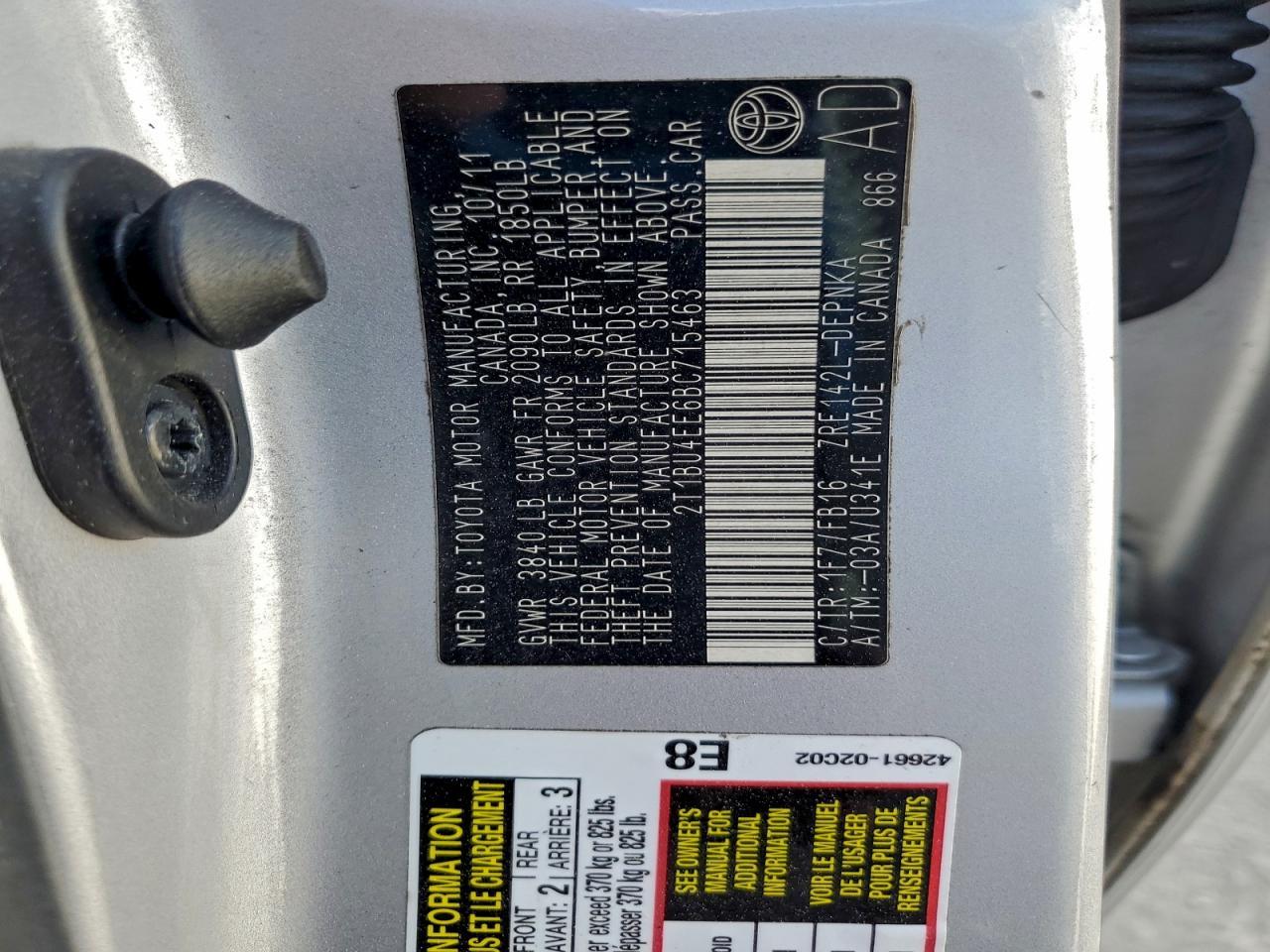 2011 TOYOTA COROLLA
