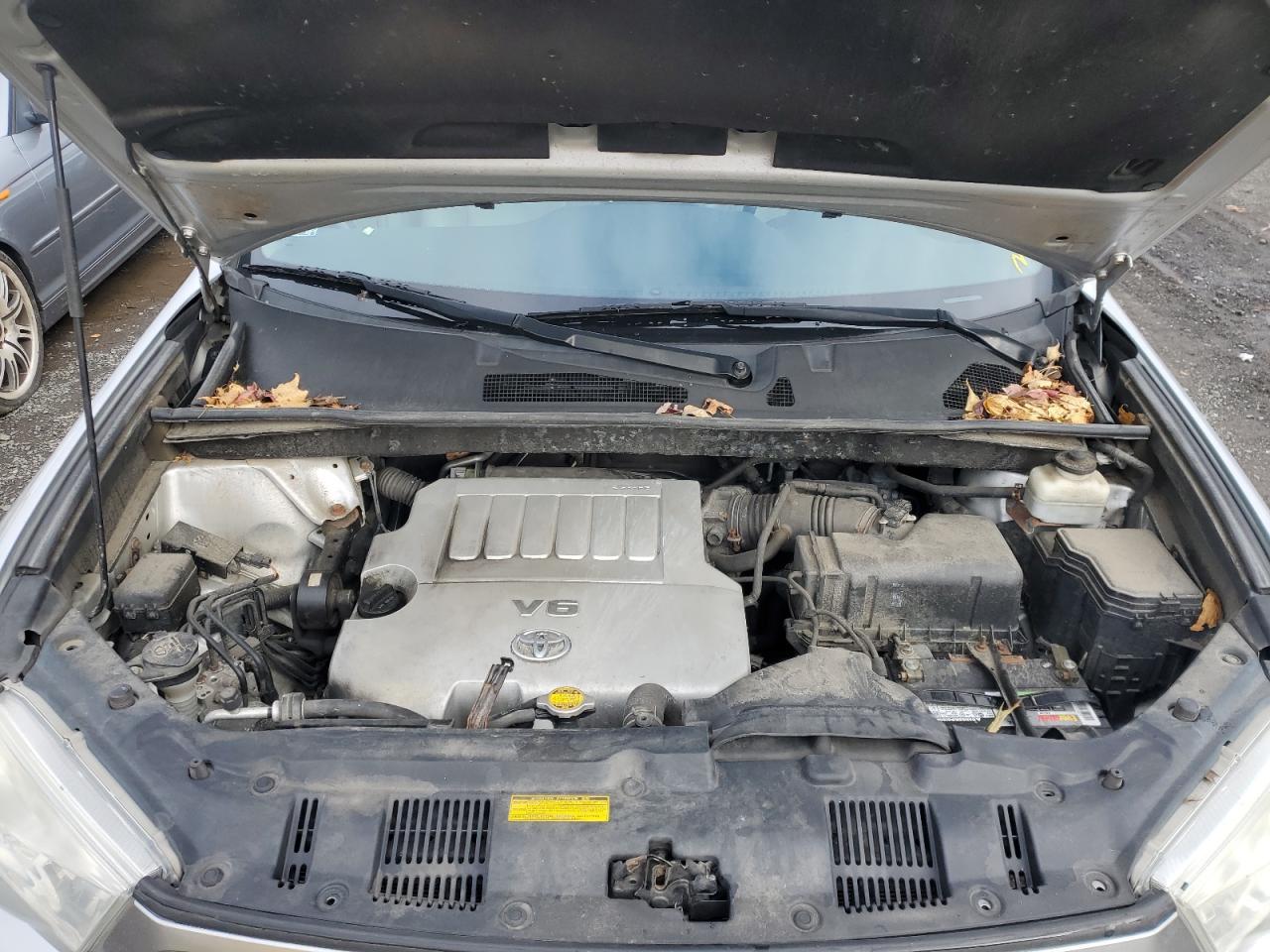 2013 TOYOTA HIGHLANDER