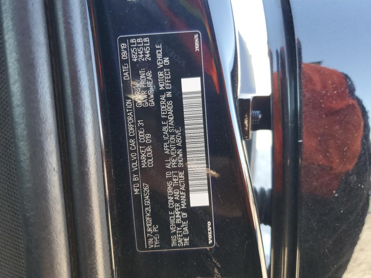 2020 VOLVO S60