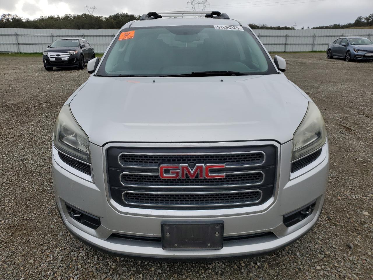 2013 GMC ACADIA