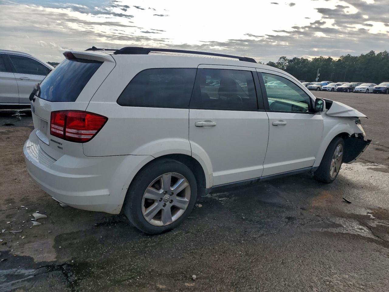 2010 DODGE JOURNEY