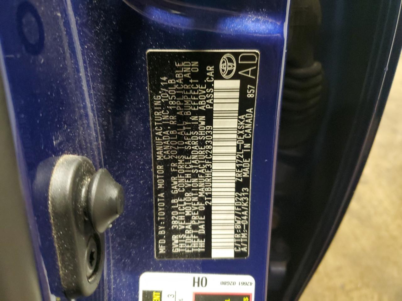 2015 TOYOTA COROLLA