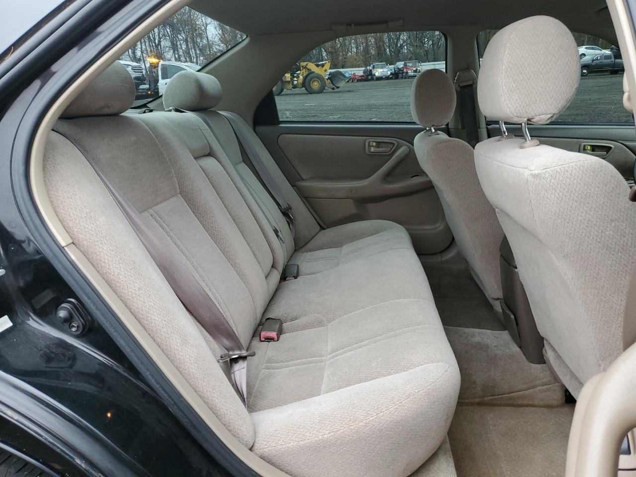 2001 TOYOTA CAMRY