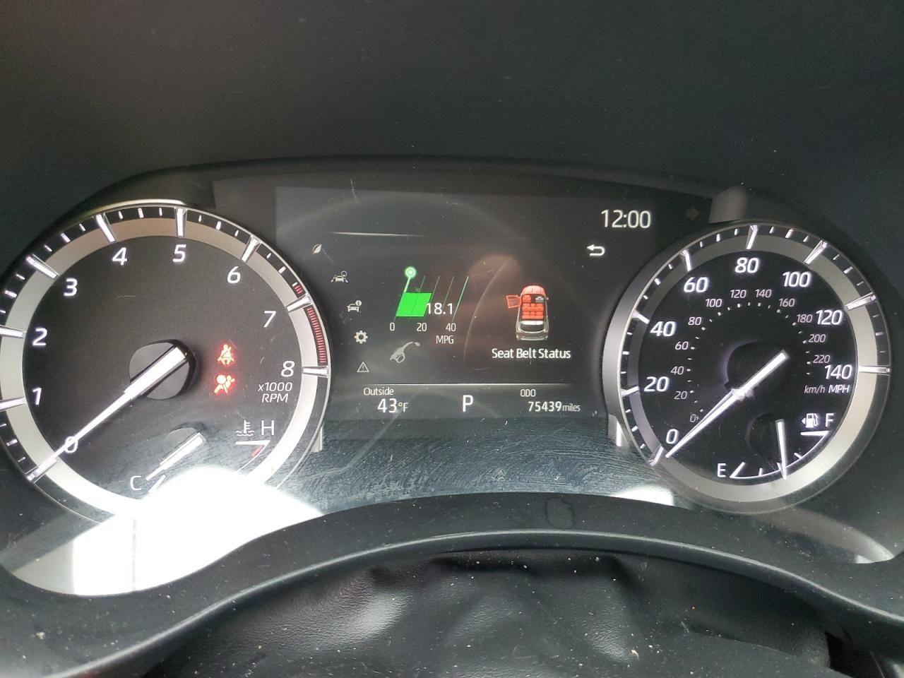 2022 TOYOTA HIGHLANDER