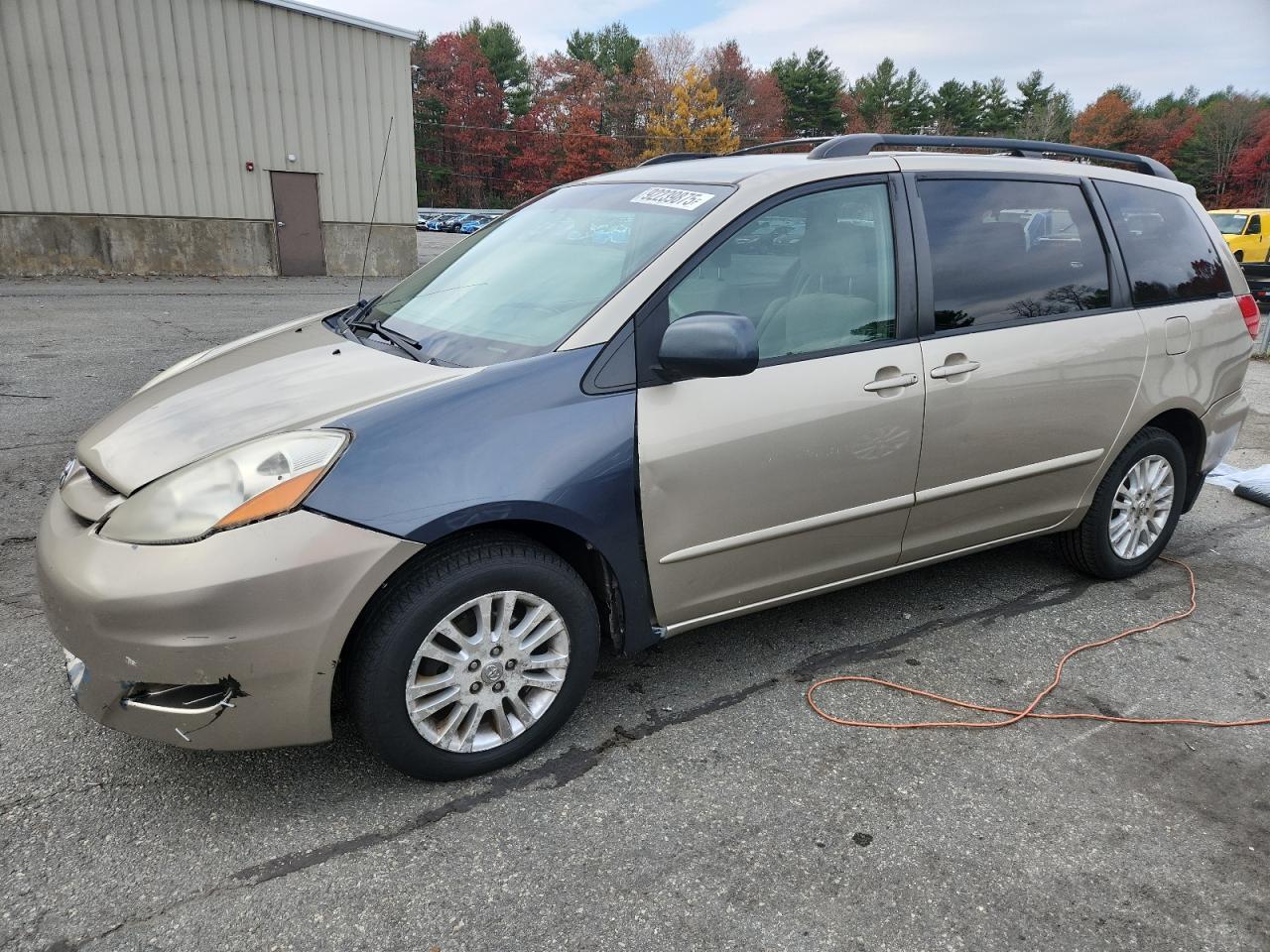 2008 TOYOTA SIENNA