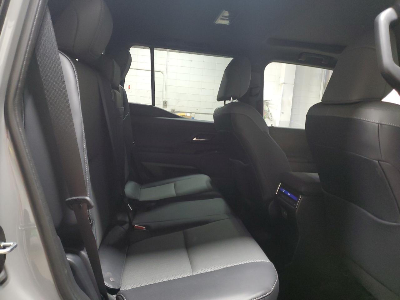 2025 LEXUS GX 550