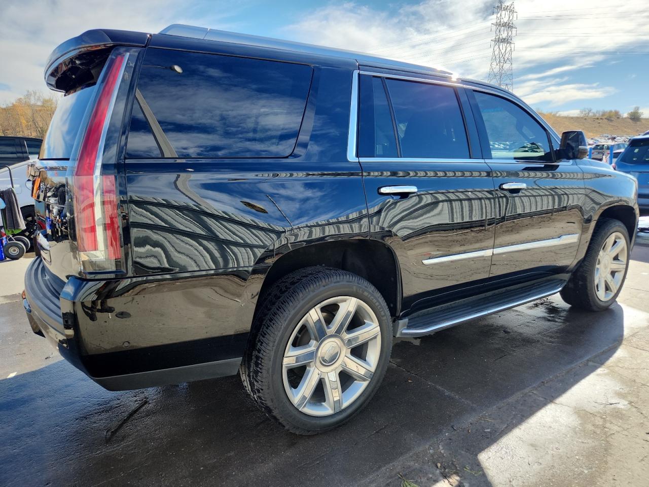 2018 CADILLAC ESCALADE