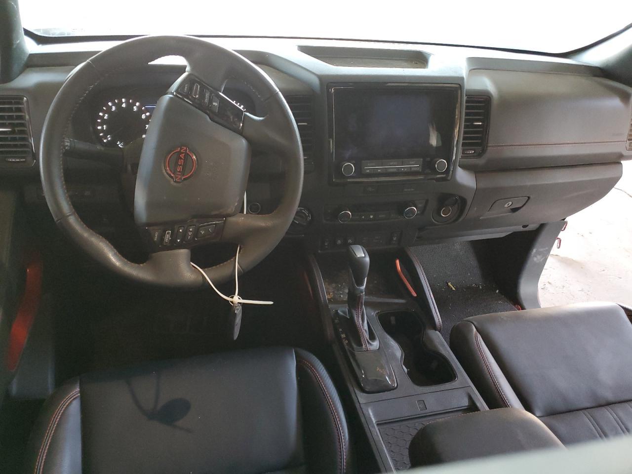 2023 NISSAN Frontier