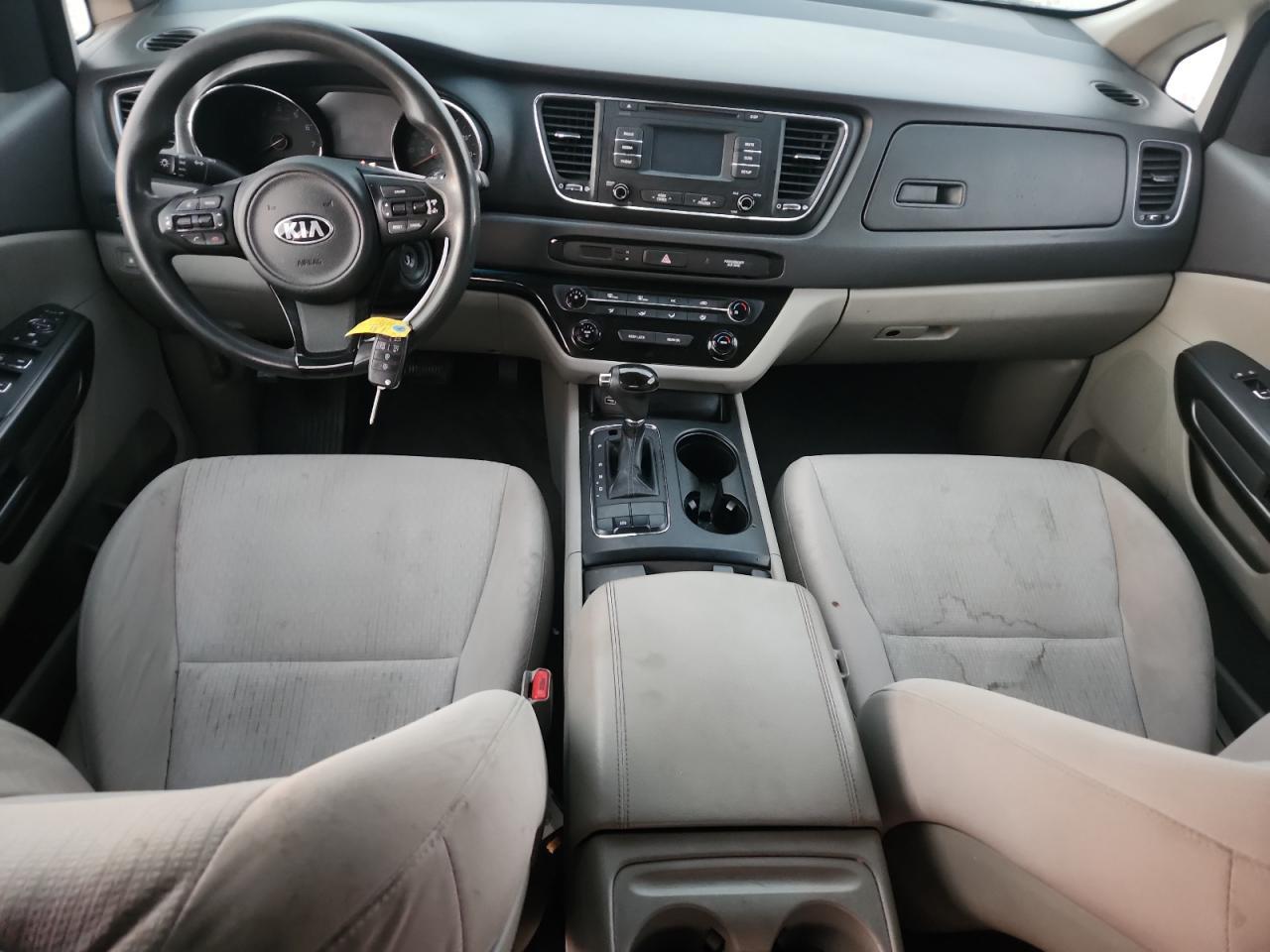 2017 KIA SEDONA
