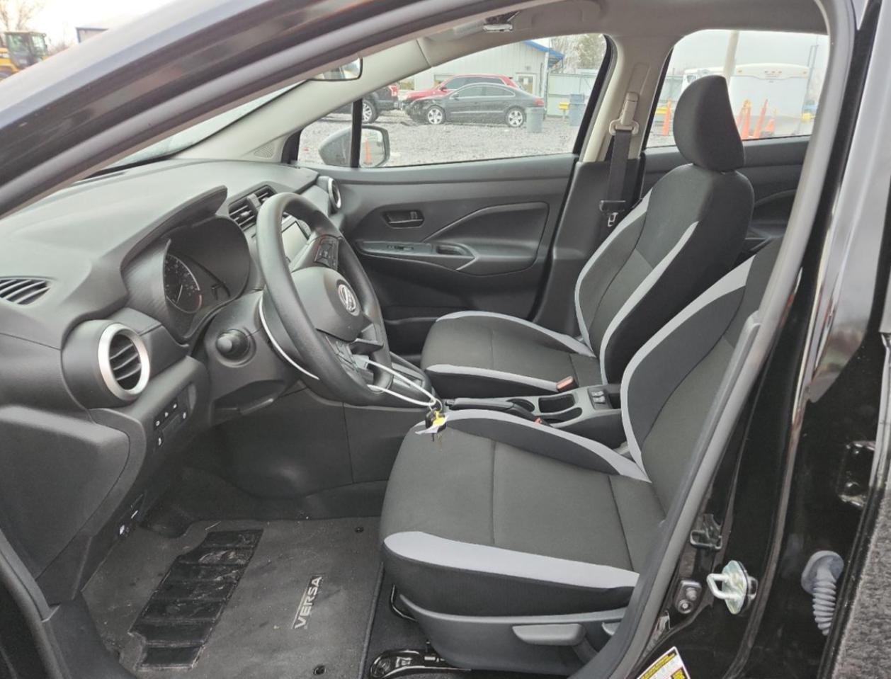 2025 NISSAN VERSA