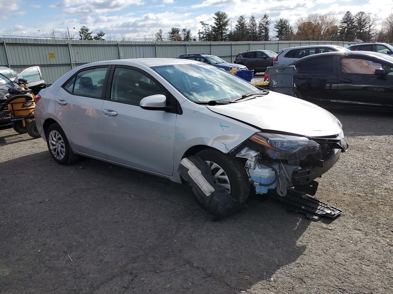 2019 TOYOTA COROLLA