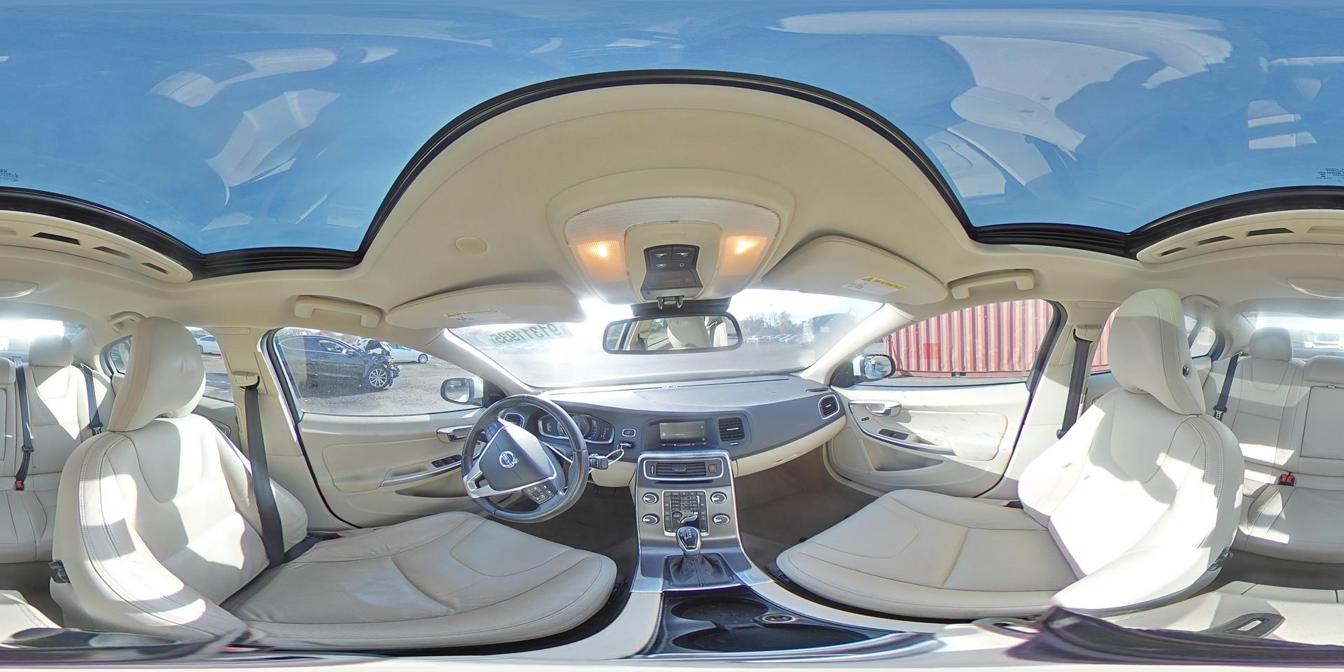 2014 VOLVO S60